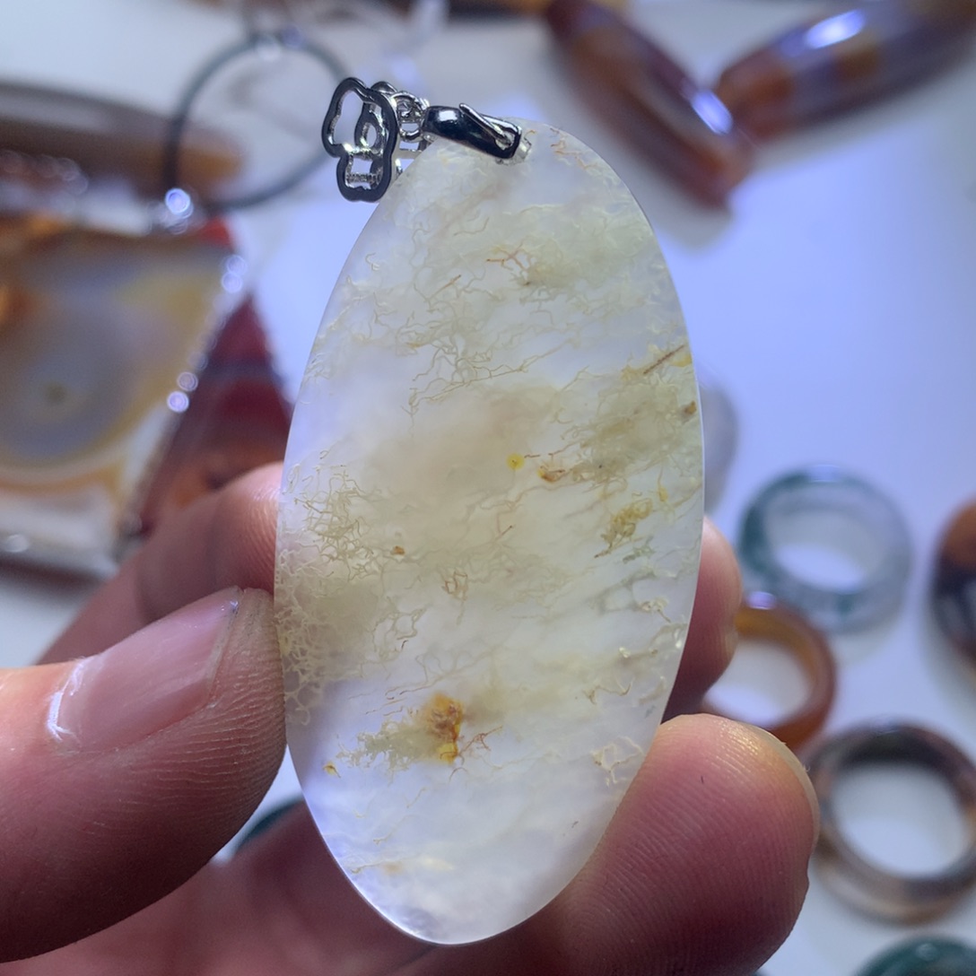 玛瑙/玉髓颈饰未镶嵌东*