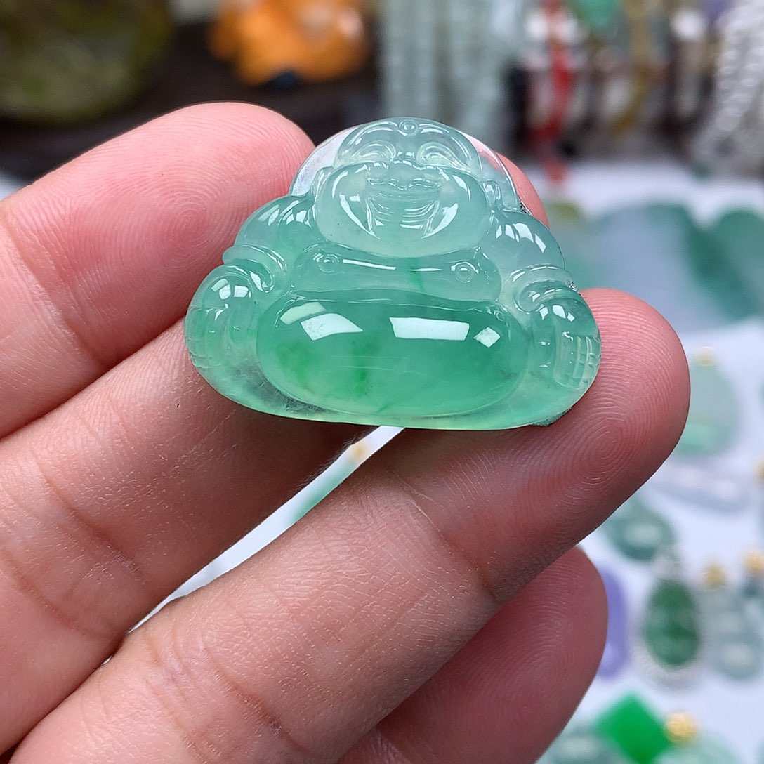 翡翠裸石缅甸天然A货翡翠阳绿佛公