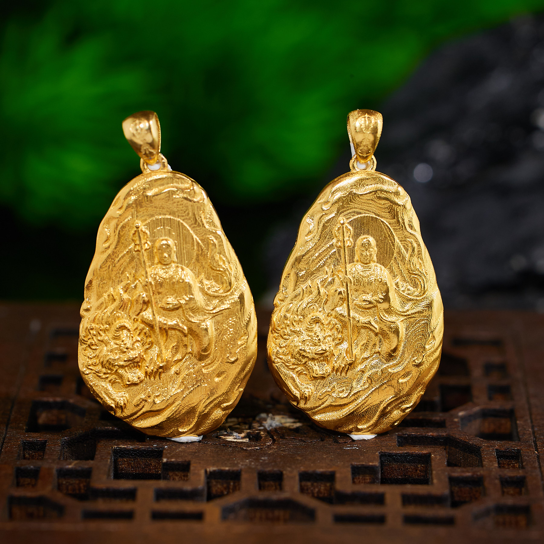 【歪歪】（素金）地藏王吊坠18K金镶嵌（多样性发一）XB-I0011