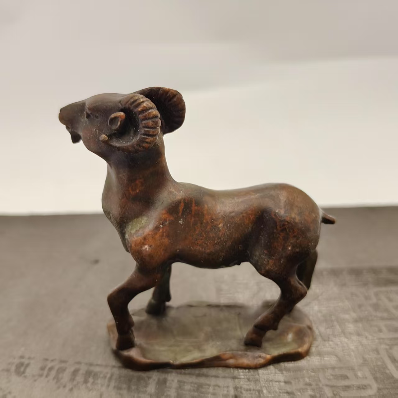 R078/LL铜羊/摆件