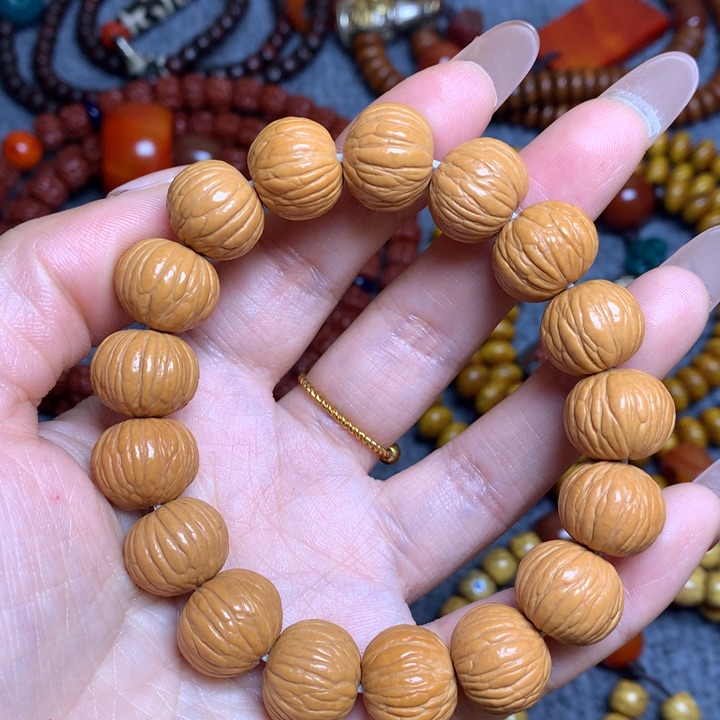 猴头核桃吊坠菩提