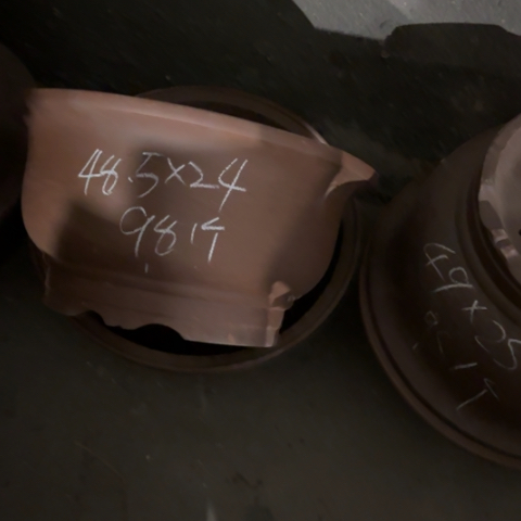 140-2。   微瑕48.5-24