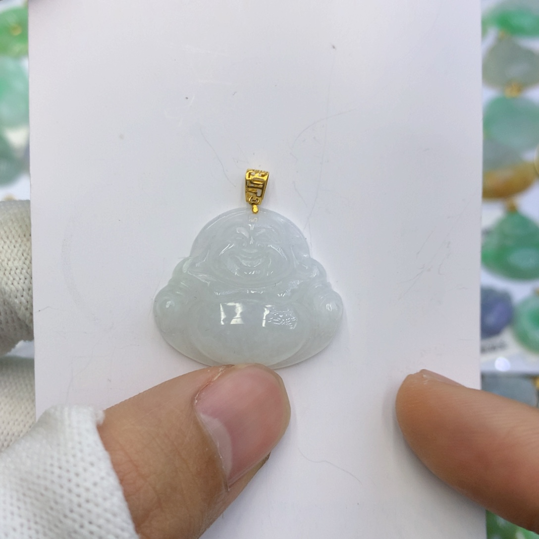 翡翠颈饰未镶嵌翡翠