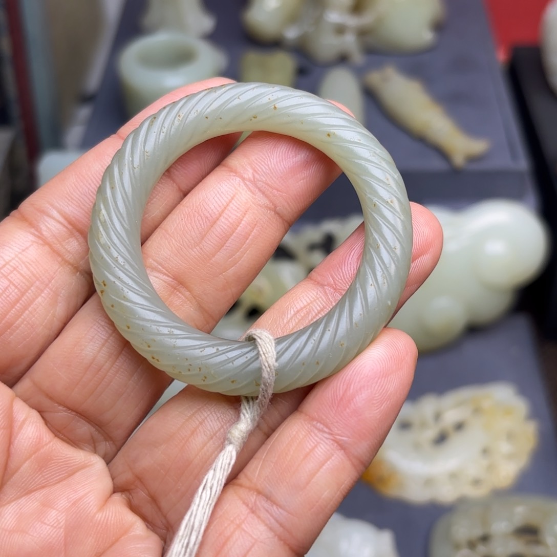 和田玉（糖玉）挂件未镶嵌