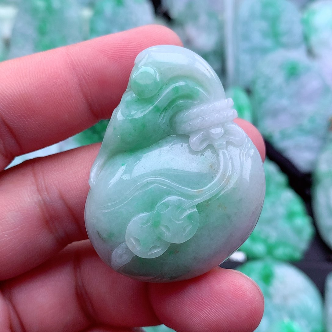 翡翠吊坠(不含链)未镶嵌