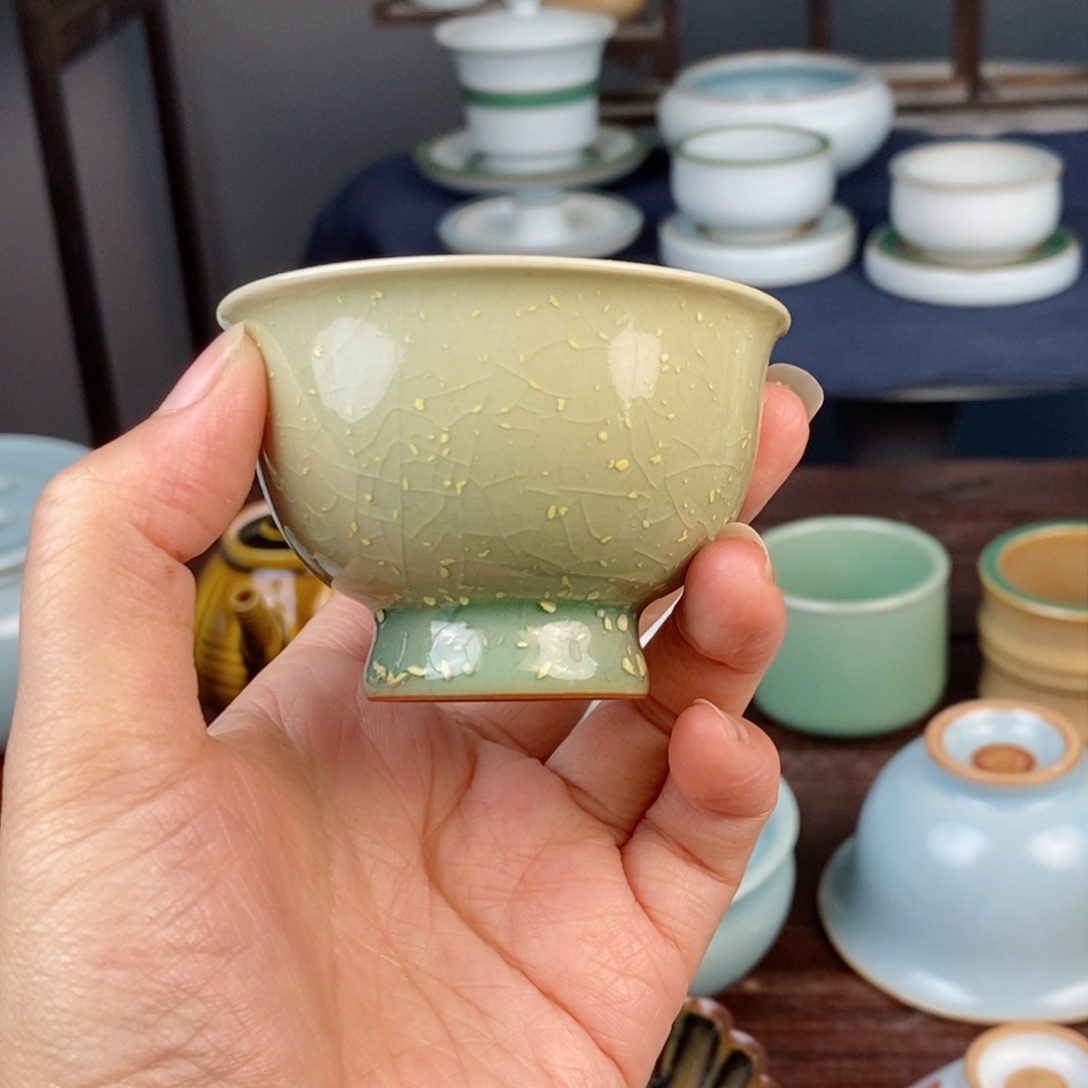 朱砂胎梅子青结晶釉 开片 主人杯 
