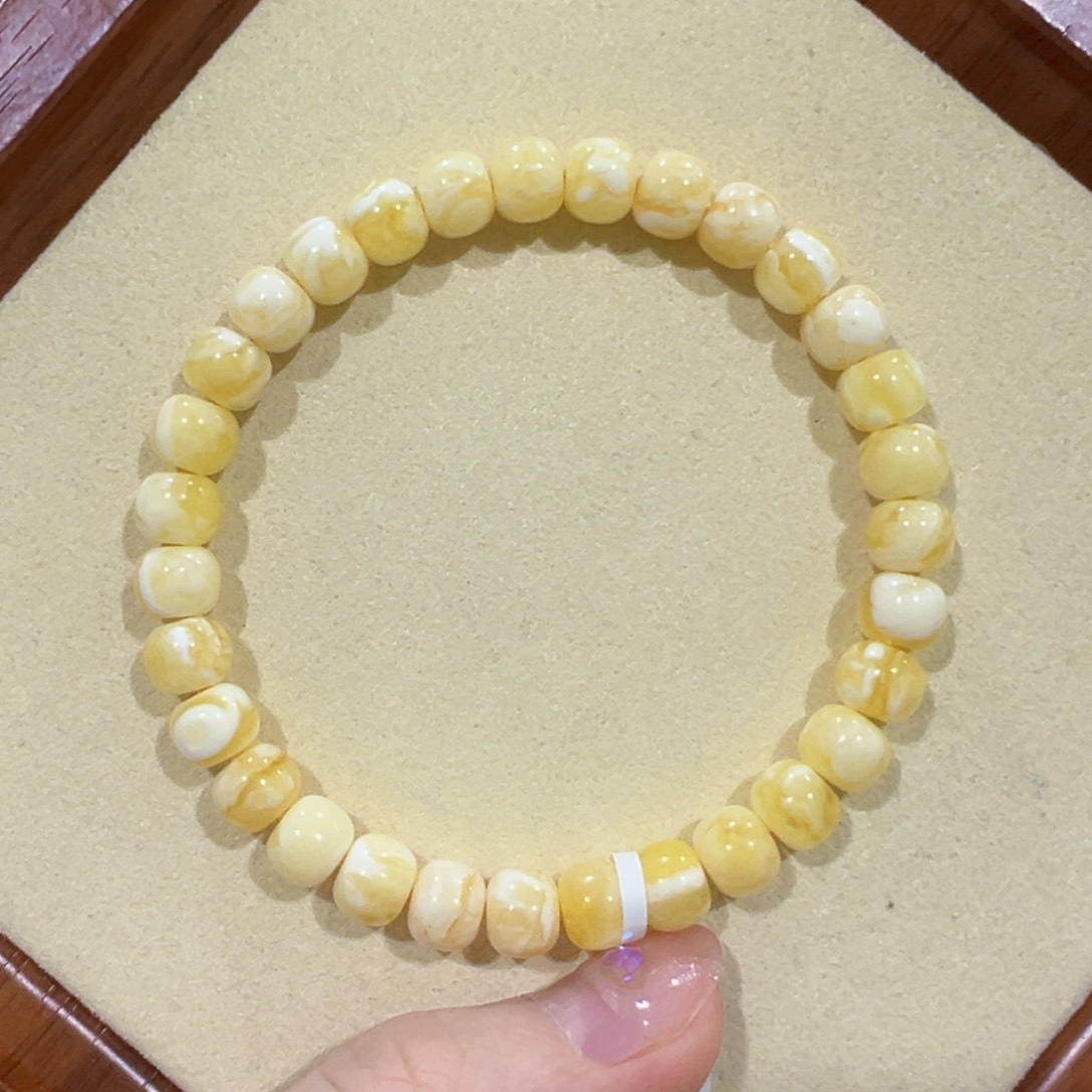 蜜蜡手链未镶嵌用****87.3m瓷白妖花