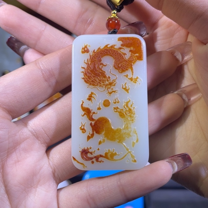 和田玉挂件未镶嵌平****。