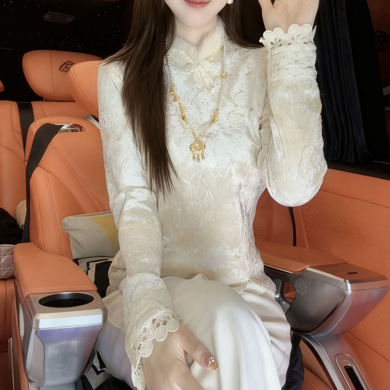 秋冬季加绒加厚新中式2025新款盘扣拼接蕾丝袖口国风打底上衣