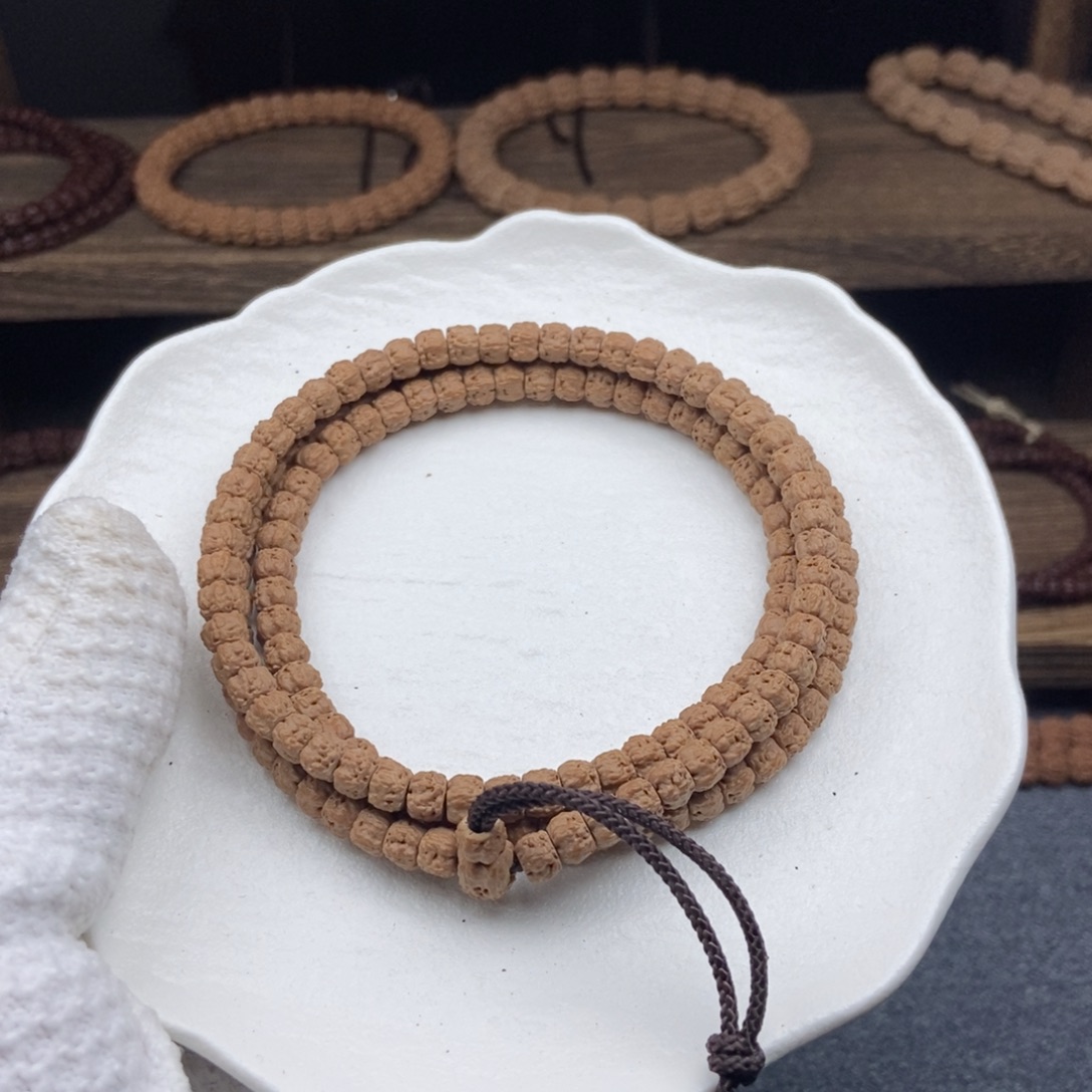 从***动金刚菩提吊坠龙切五爪金龙佛手108