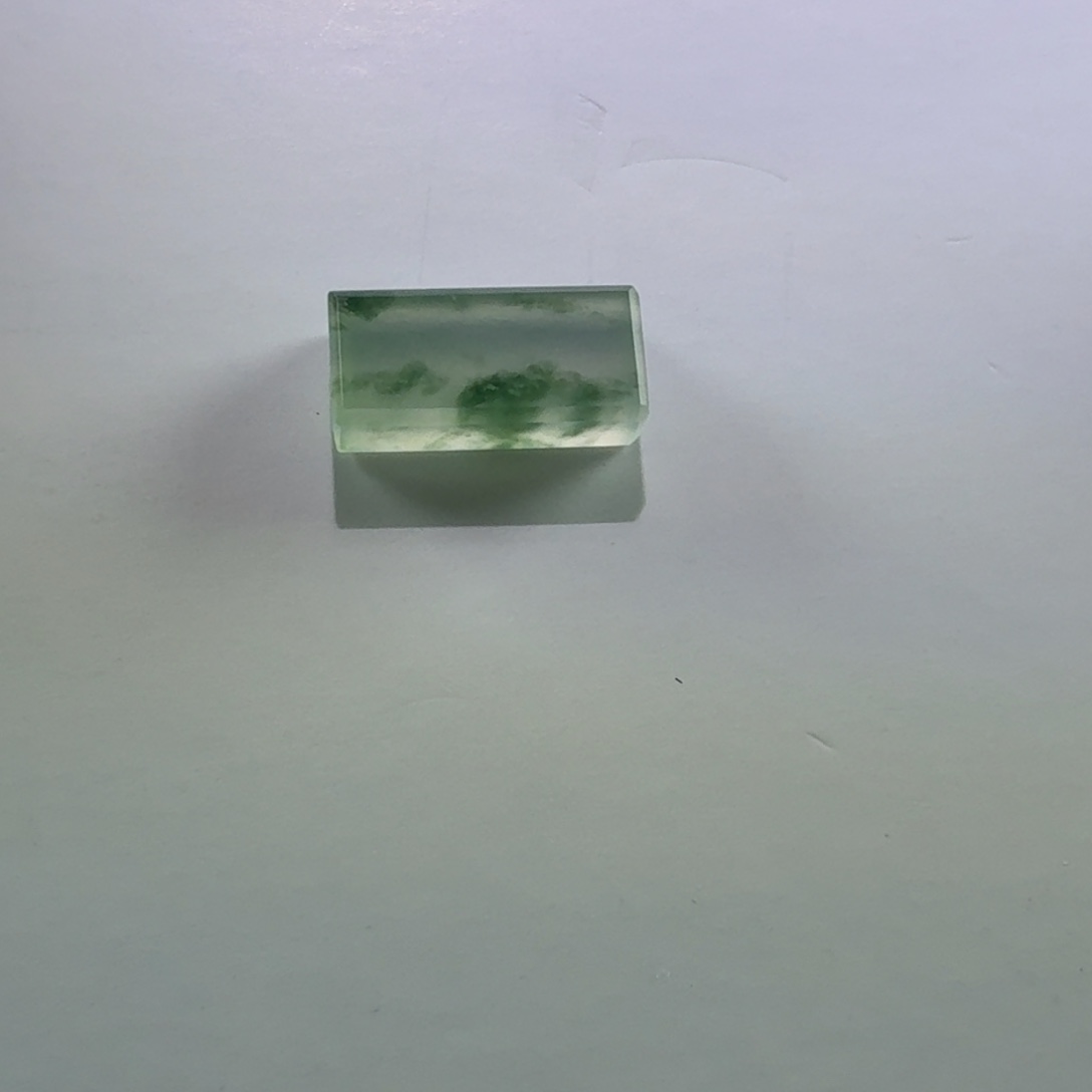 翡翠未镶嵌颈饰无事牌