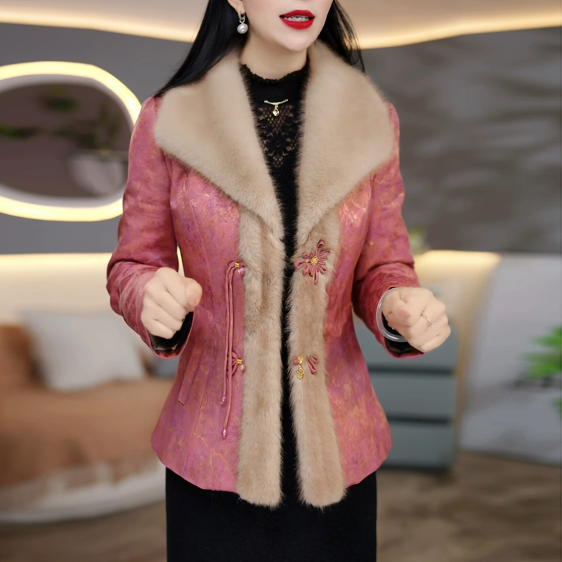 新中式高雅显瘦精致毛领羽绒服女2025冬季新款女士减龄白鸭绒外套