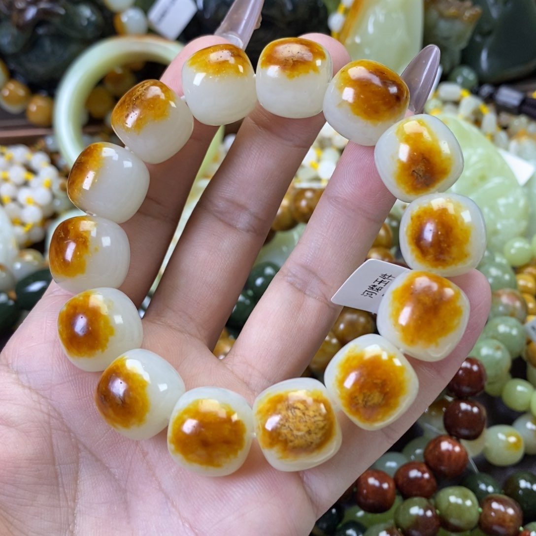 未镶嵌手串透闪石质玉小*