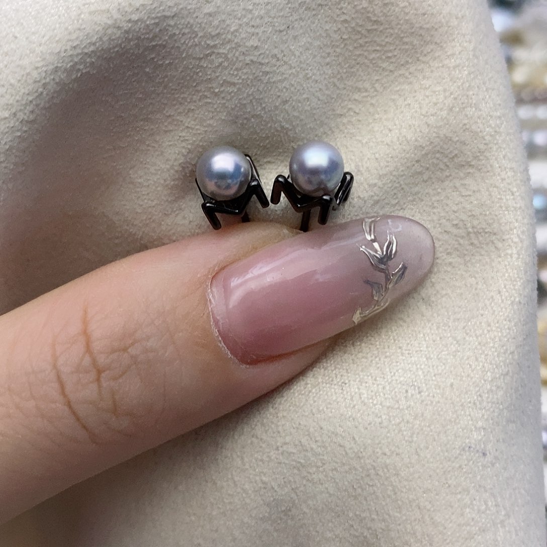 【闪购商品】银S925镶嵌海水珍珠耳饰