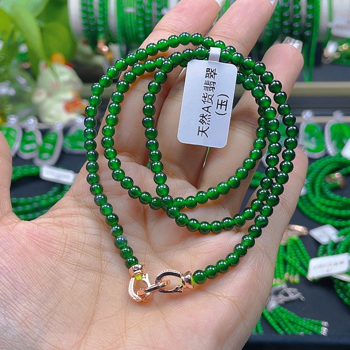 翡翠颈饰未镶嵌冰辣绿卡4项链