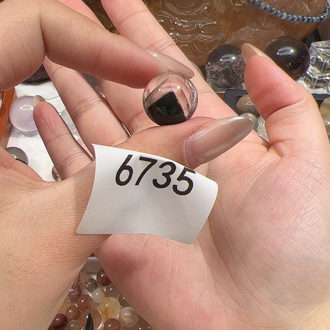 小***～水晶未镶嵌大型摆件（非配饰）