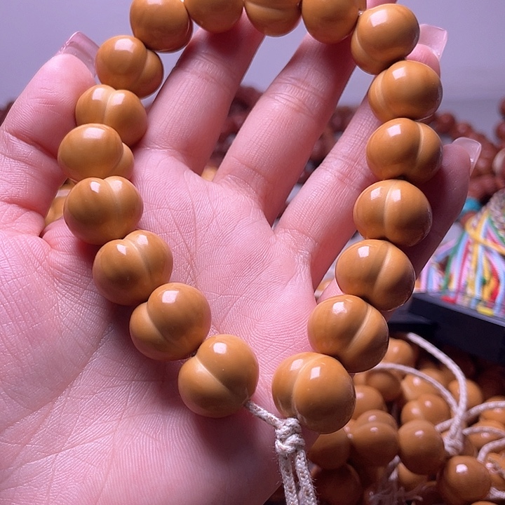 手串猴头核桃郭****愈16尺寸镜面柯基屁桃手持全品无暇