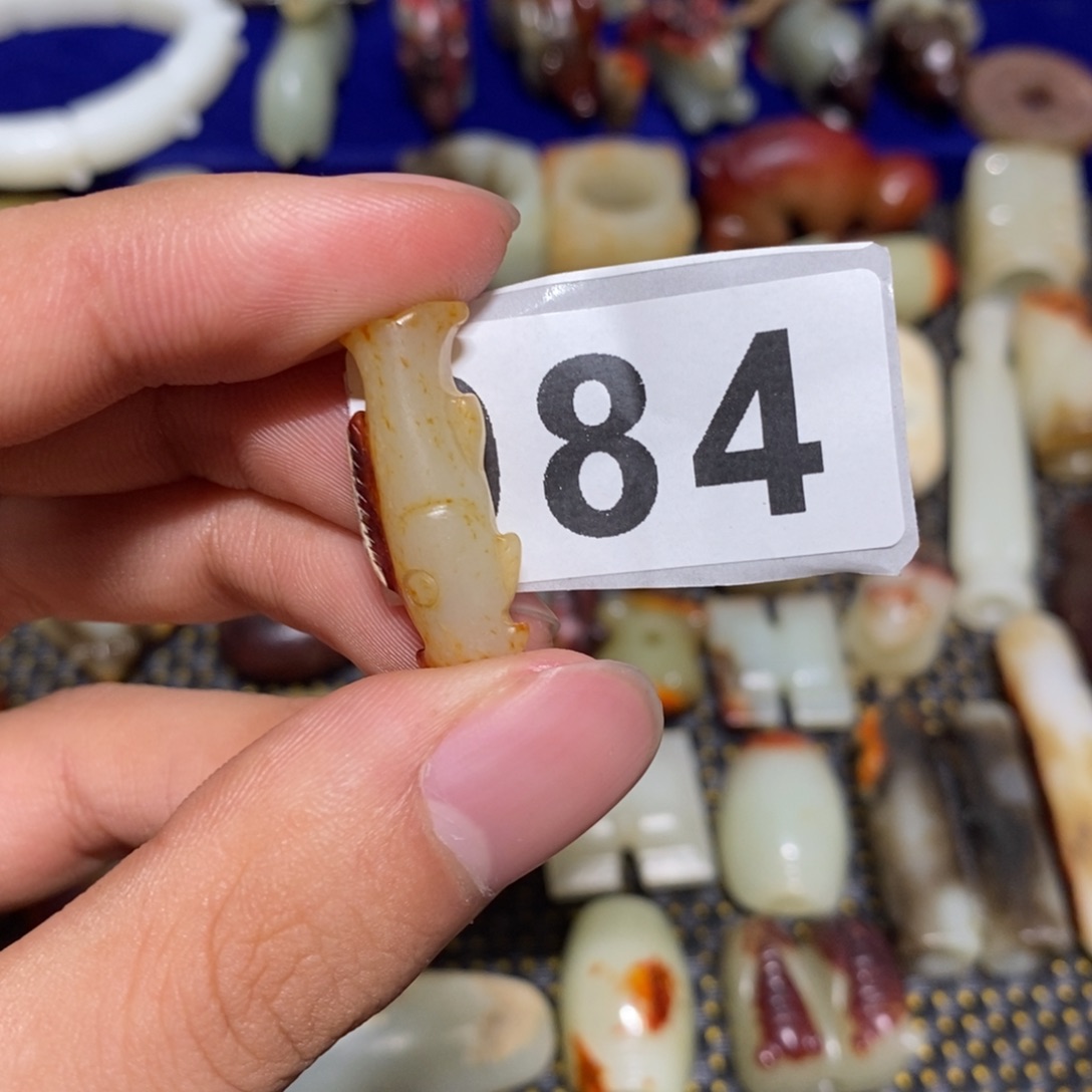 和田玉（糖玉）挂件未镶嵌