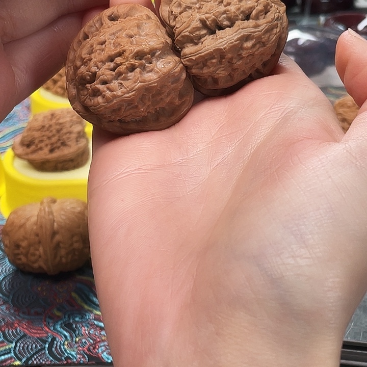 文玩核桃把件白狮子40全