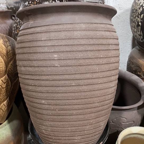 紫砂花盆口24高度34黑陶