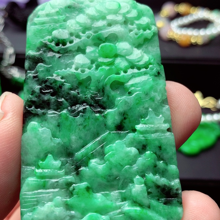 翡翠未镶嵌吊坠(不含链)