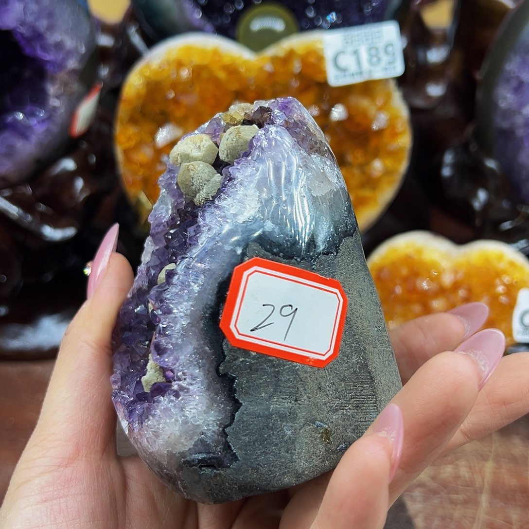 水晶大型摆件未镶嵌