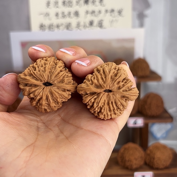 p***e南疆石狮子头一对