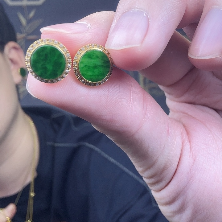 翡翠耳饰18K金镶嵌绝**薇特价 颜色不一致 大漏