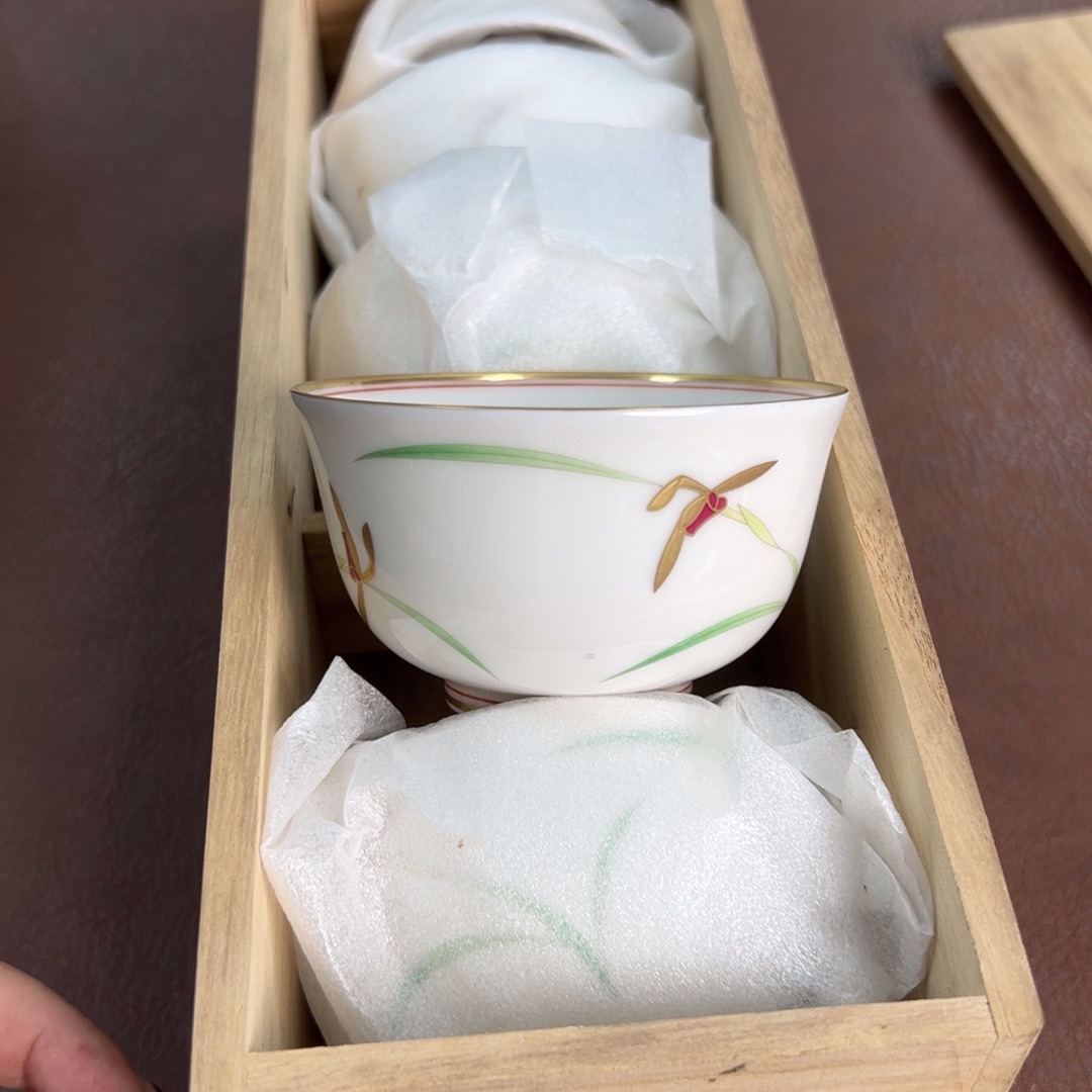 瓷片瓷器瓷器瓷器瓷器香兰社