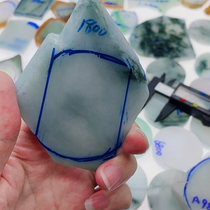 定制翡翠未镶嵌铁***博定制