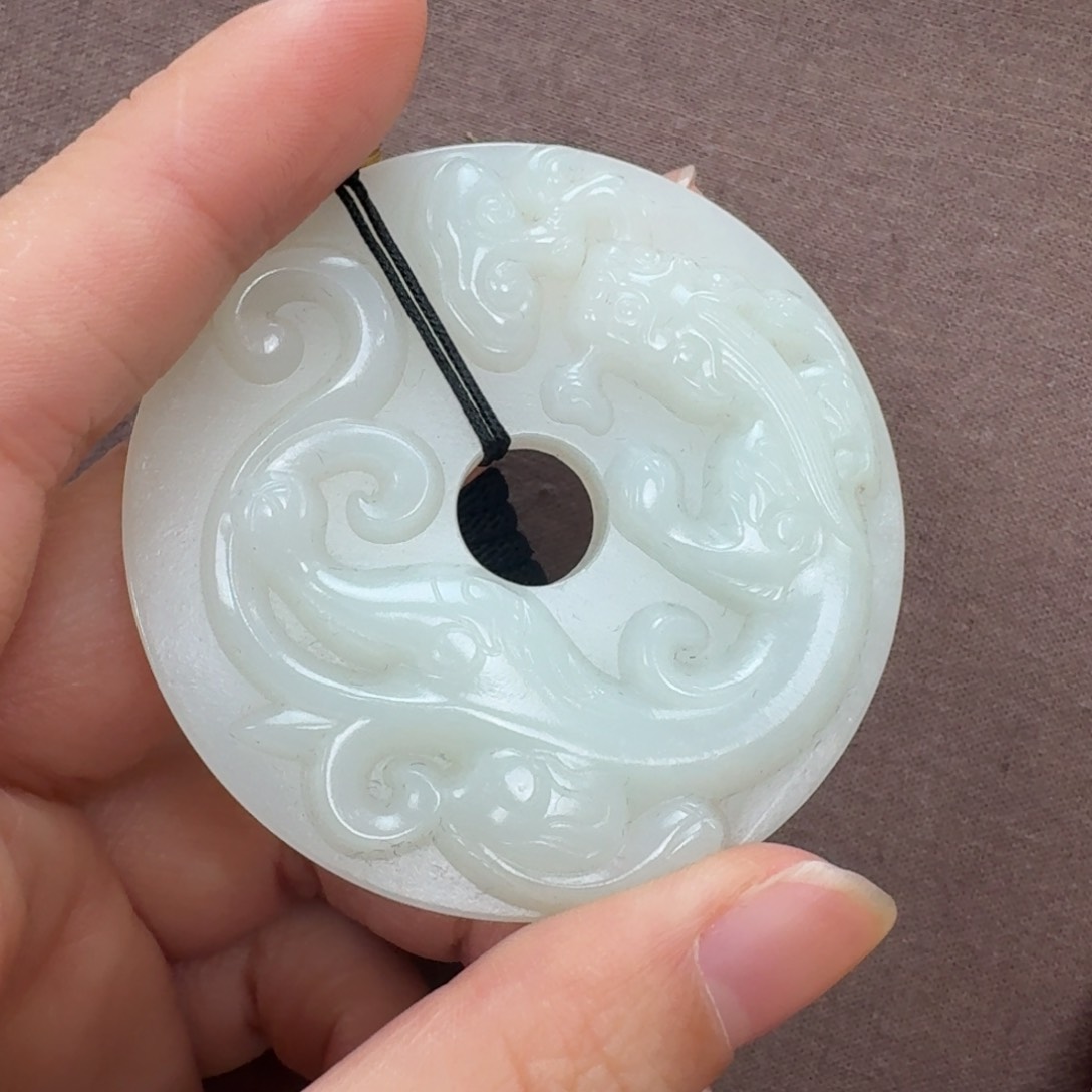 未镶嵌和田玉挂件