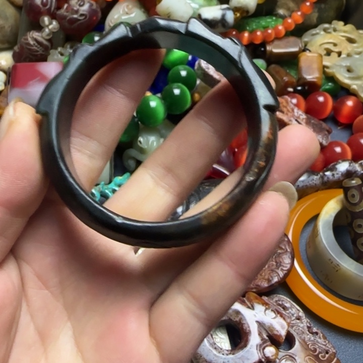 紫金钵盂菩提吊坠