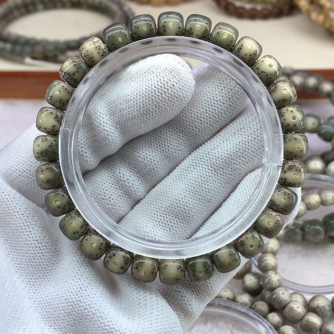 星月菩提手串星月菩提8*7牛毛小细星