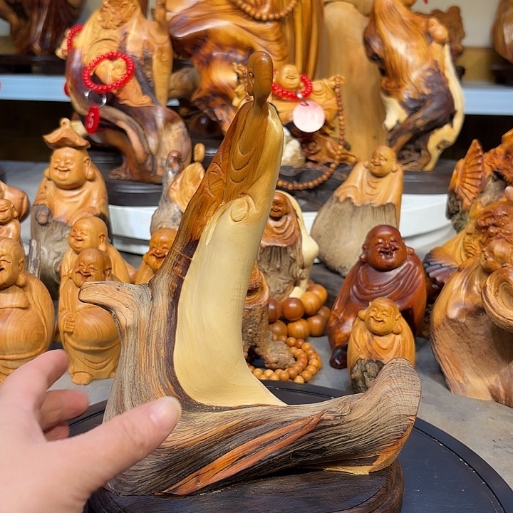 柏木太行崖柏无相佛