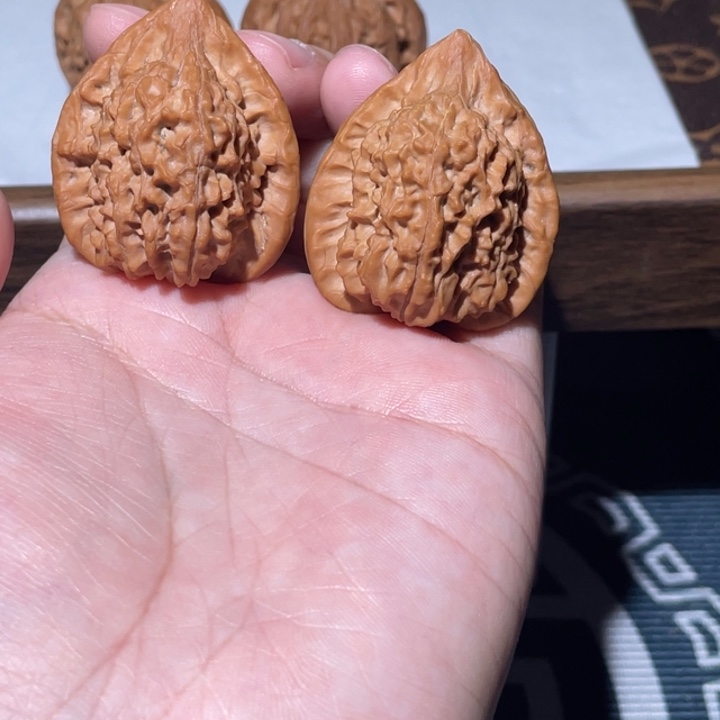 文玩核桃把件朱雀