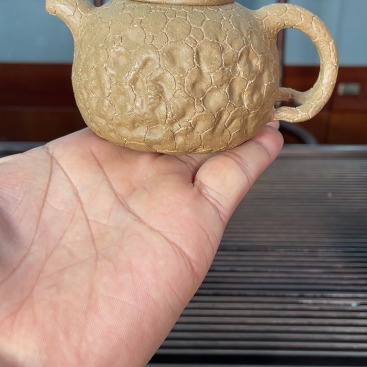 紫砂茶壶哈哈哈哈哈这是一个很有意思