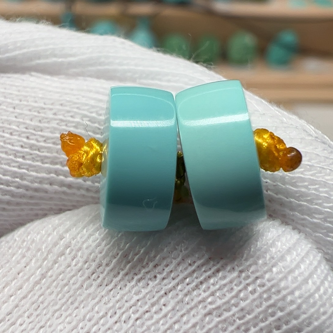 绿松石配饰未镶嵌