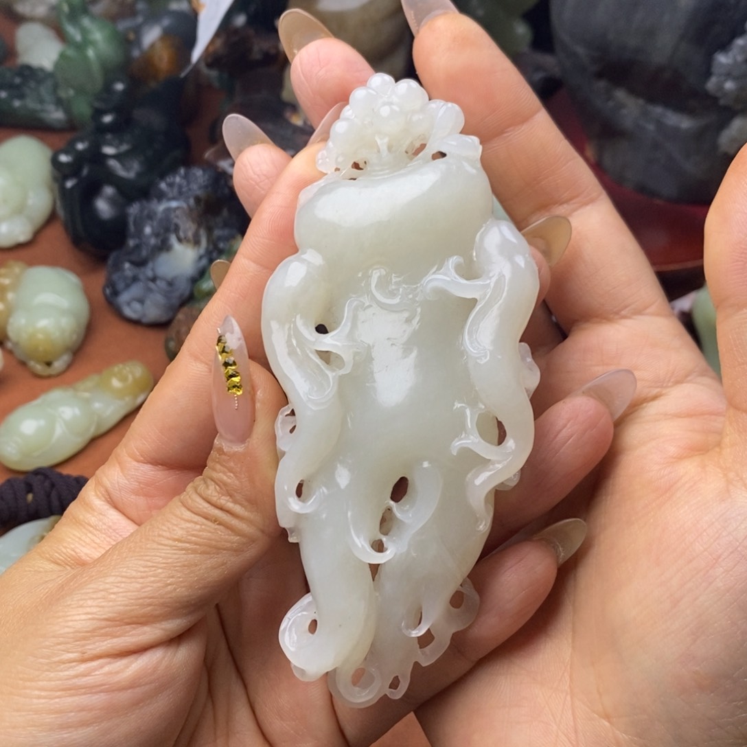 和田玉挂件未镶嵌