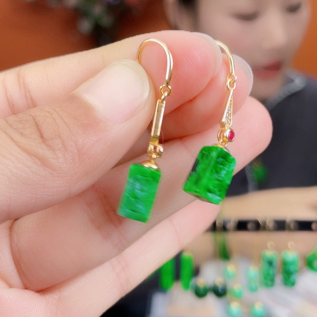 翡翠银S925镶嵌耳饰