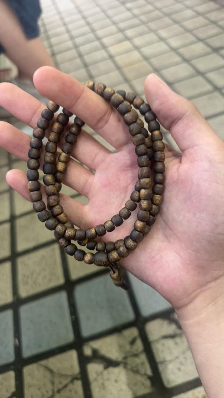 沉香海南鹦哥绿奇楠张勺子0.7多圈手串23克➕@@5-31-9