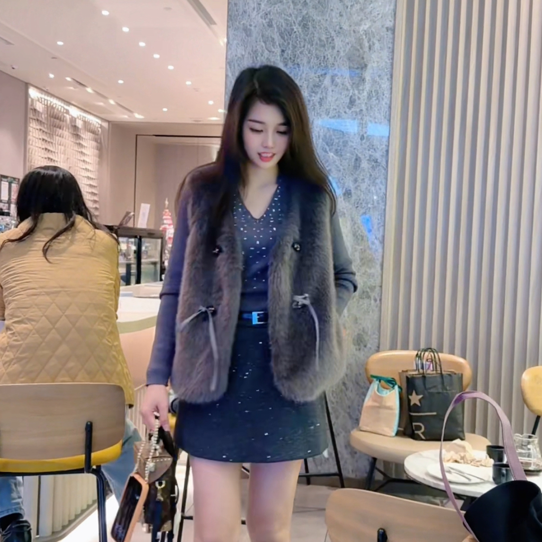 【海南肉丝】8828法式时尚气质毛毛马甲