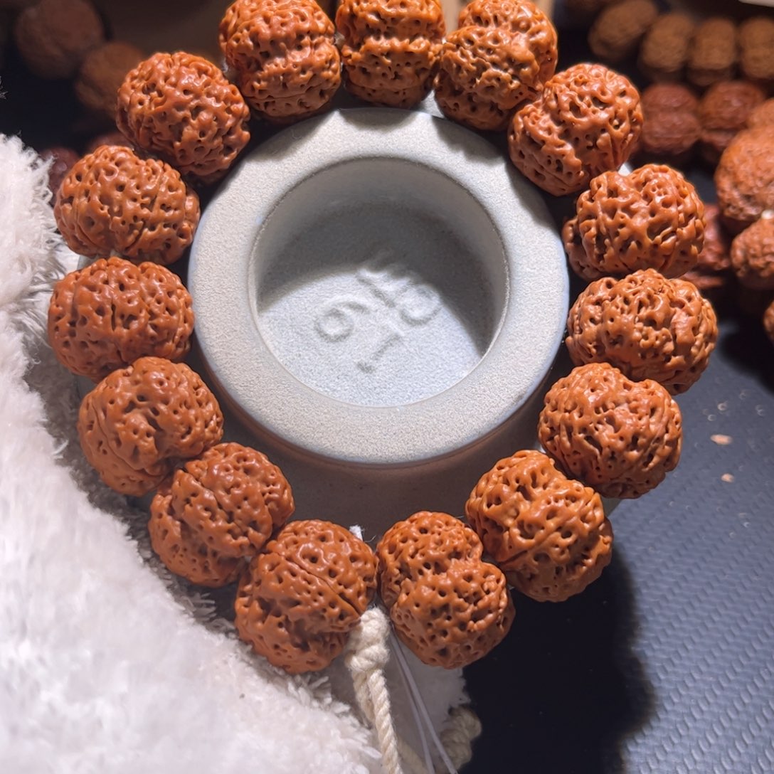 金刚菩提手串醉梅花22