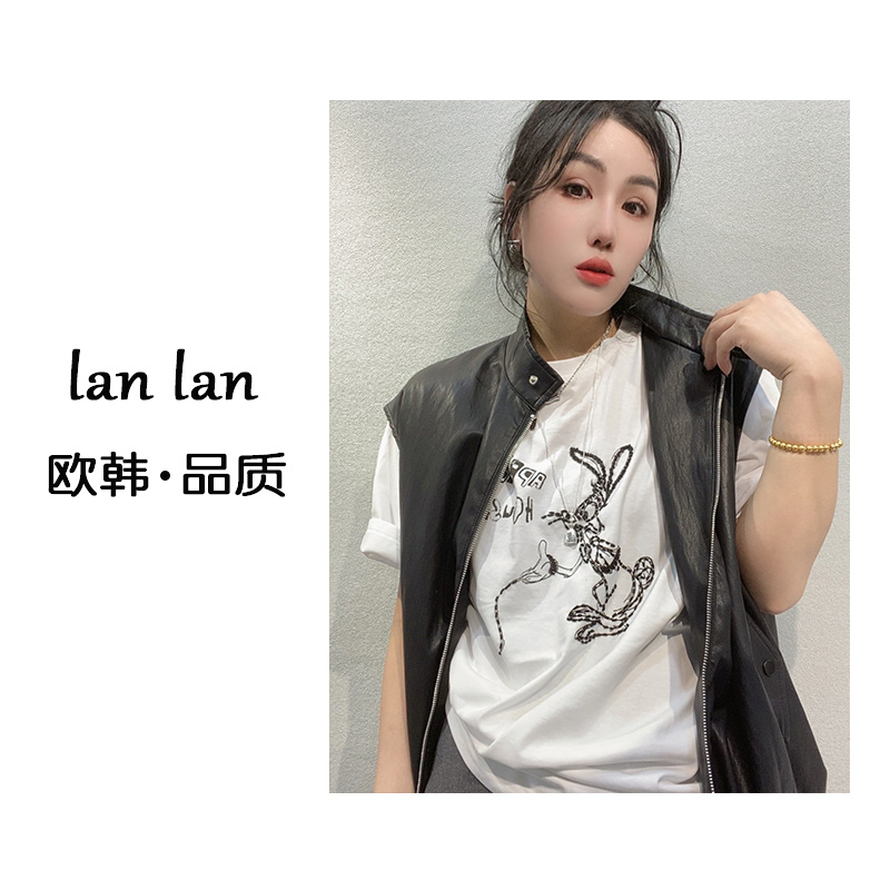 琪琪-春夏上新【小兔子T恤】韩版小众减龄百搭短袖春夏款时尚T恤