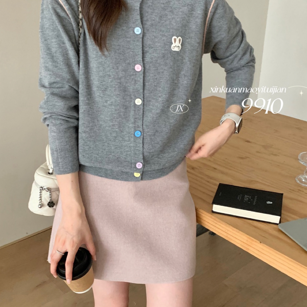 兔子彩扣开衫9910女针织不褪色厚款毛针织衫圆领春秋