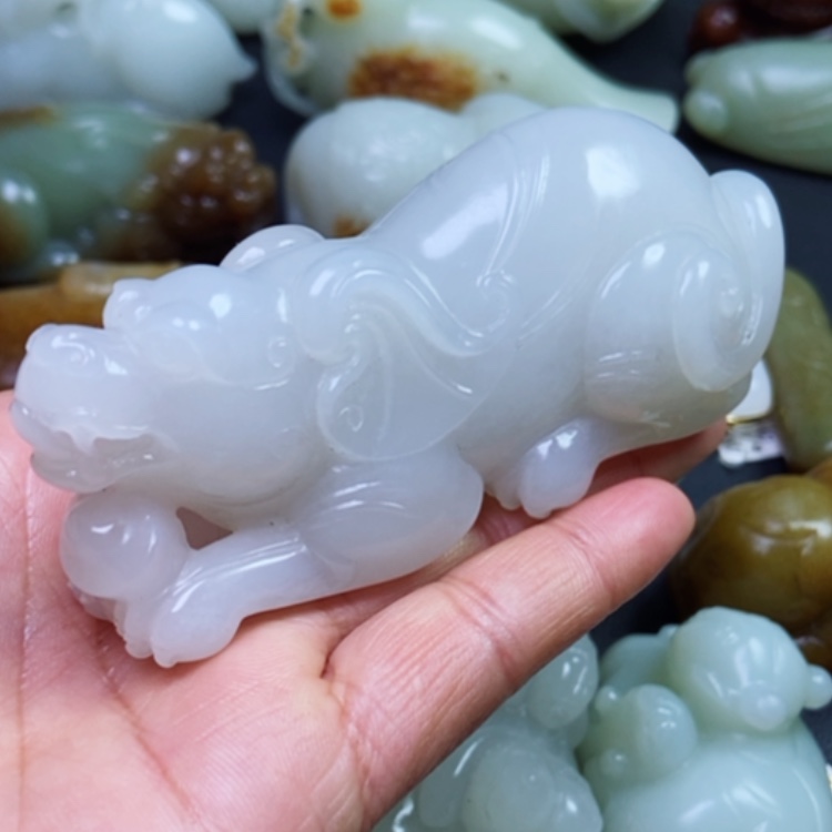 【闪购商品】和田玉颈饰未镶嵌凯**归