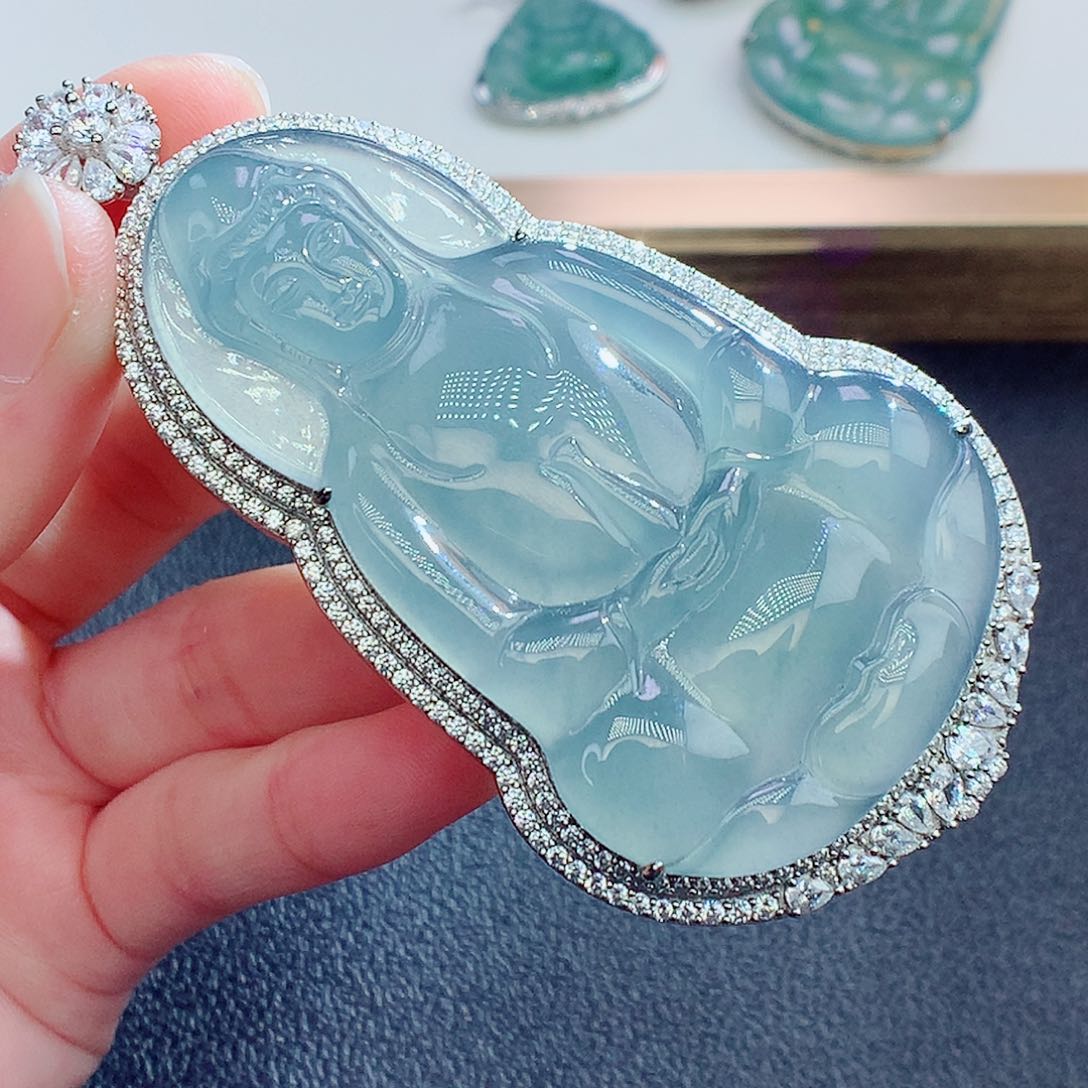 翡翠颈饰银S925镶嵌翡翠