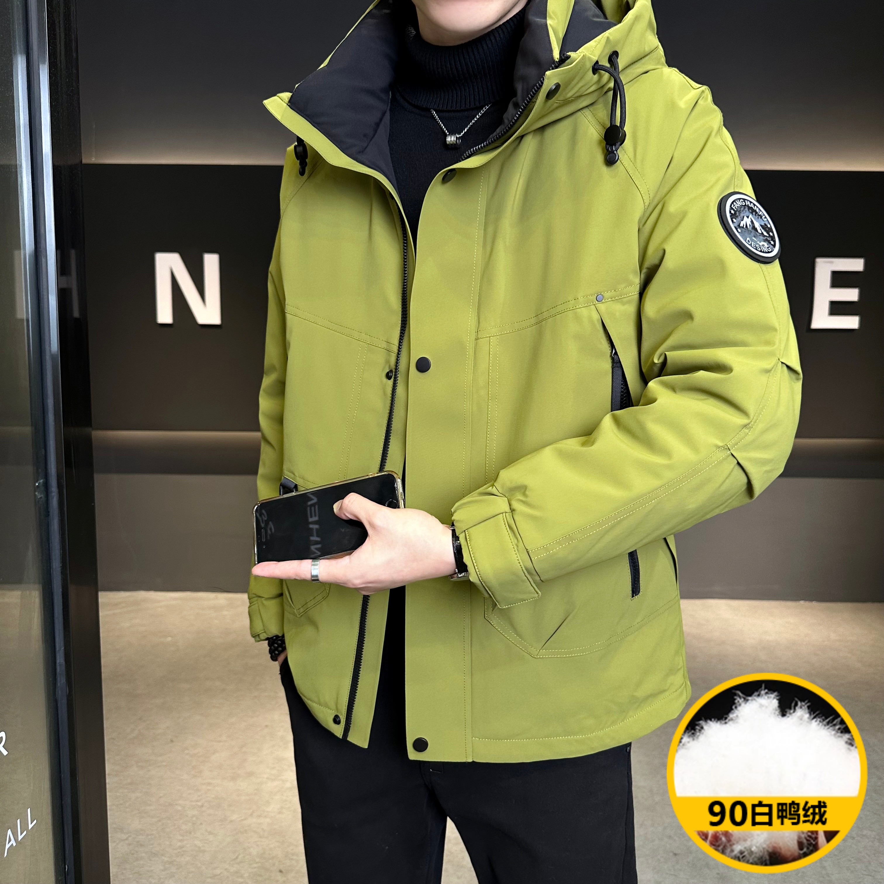 高品质 90白鸭绒！2025冬季新款情侣款户外冲锋衣保暖连帽羽绒服男