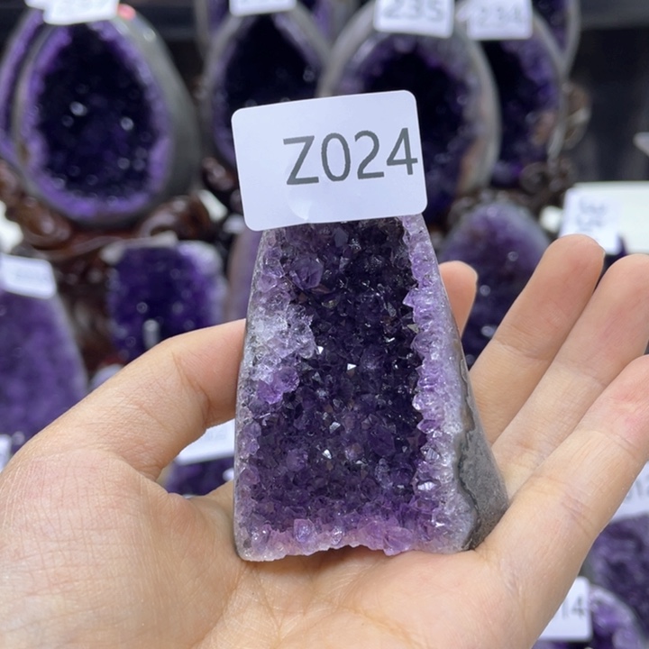 未镶嵌紫晶大型摆件（非配饰）Z024