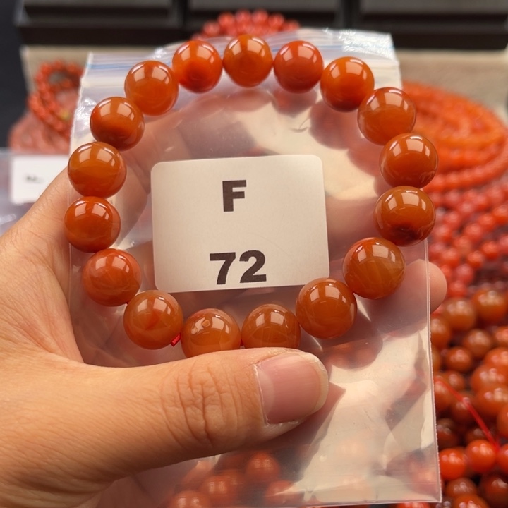南红玛瑙未镶嵌多样性发货默认微瑕称重12mm
