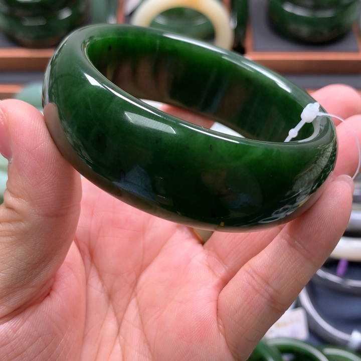 【闪购商品】未镶嵌手镯和田玉（碧玉）20